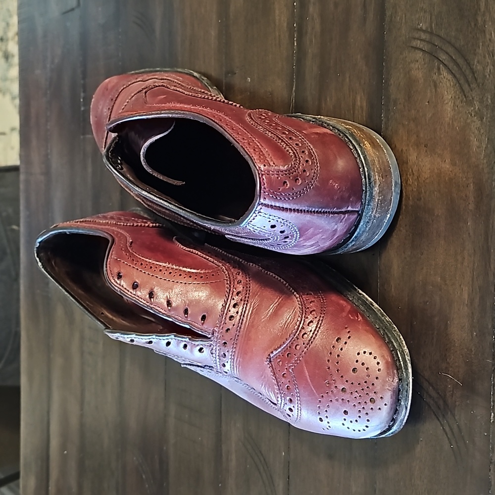 Allen Edmonds McAllister wingtip oxford